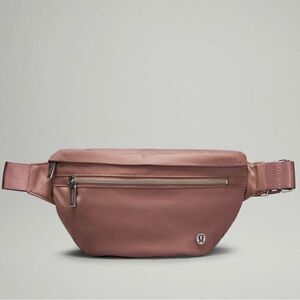 lululemon athletica Twilight Rose Belt Bag 2.5L